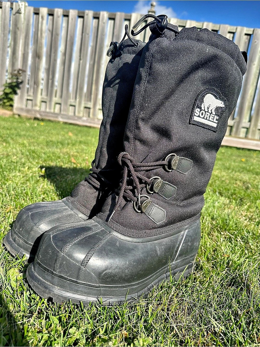SOREL Glacier XT Waterproof Winter Snow Boots Women’s Size 8 Black NL1042-010